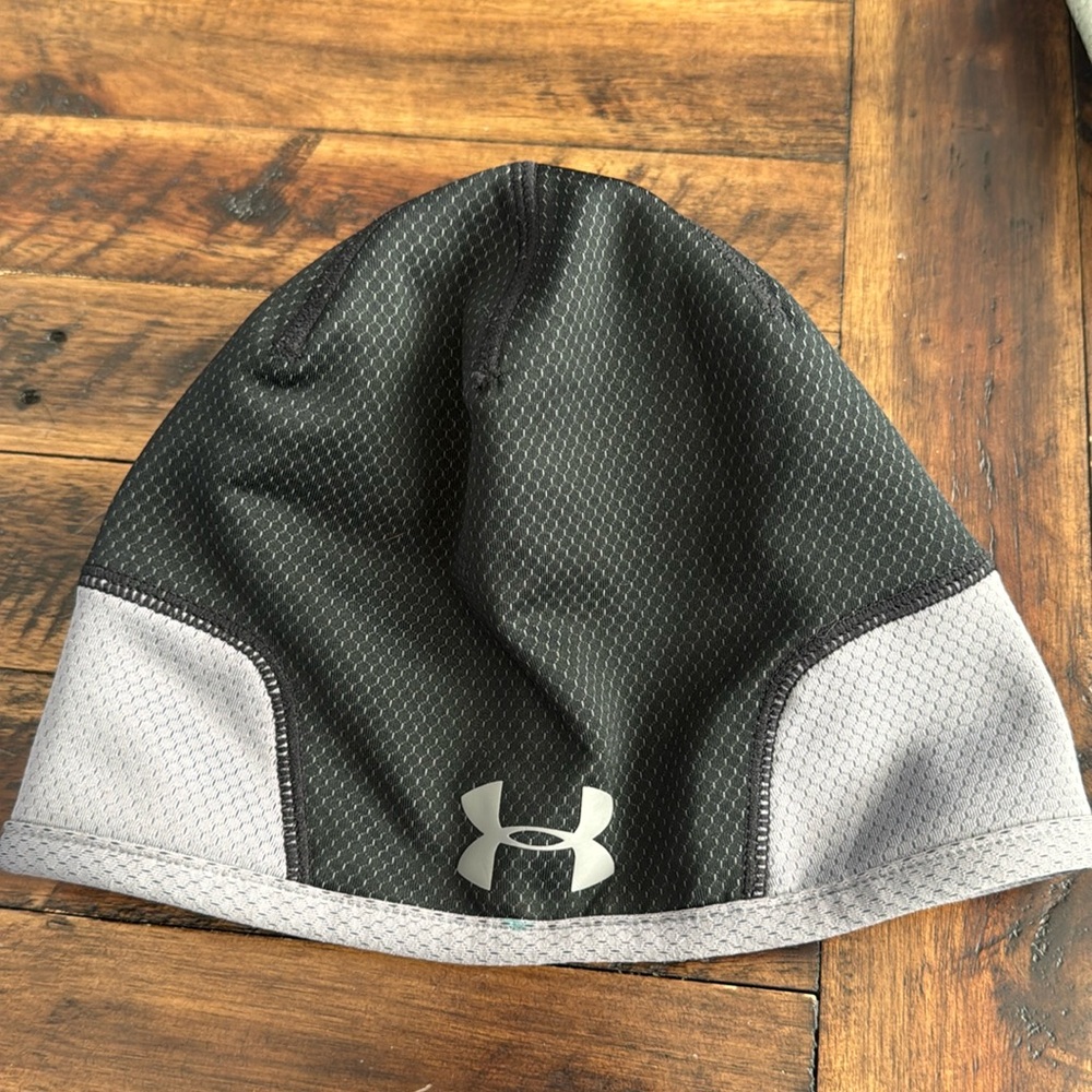 Under Armour stocking hat
